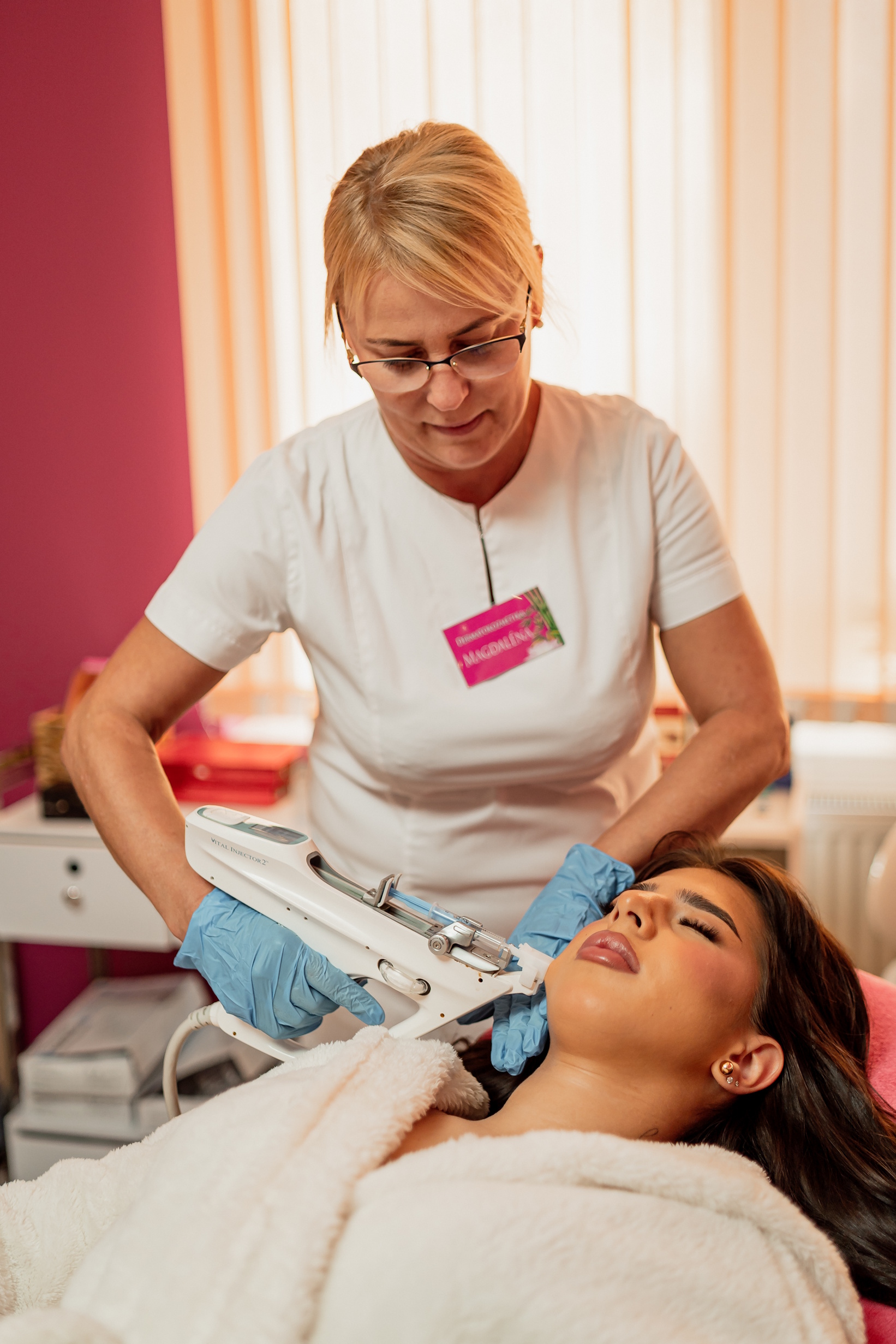 Ktoré problémy riešime kyselinou hyalurónovou?